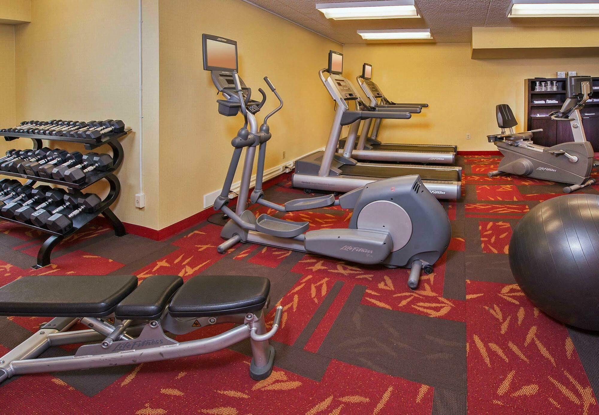 Courtyard By Marriott Secaucus Meadowlands Hotel Luaran gambar